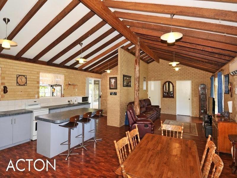 124 Lymon Road, Stake Hill WA 6210