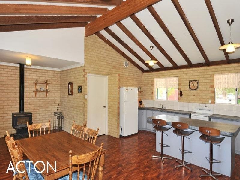 124 Lymon Road, Stake Hill WA 6210