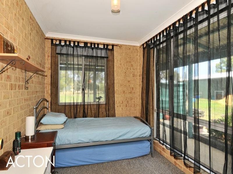 124 Lymon Road, Stake Hill WA 6210