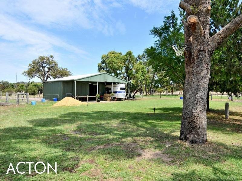 124 Lymon Road, Stake Hill WA 6210