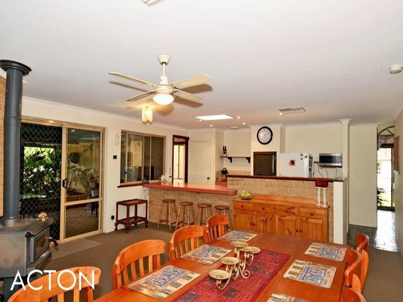 16 Duncan Road, Coodanup WA 6210