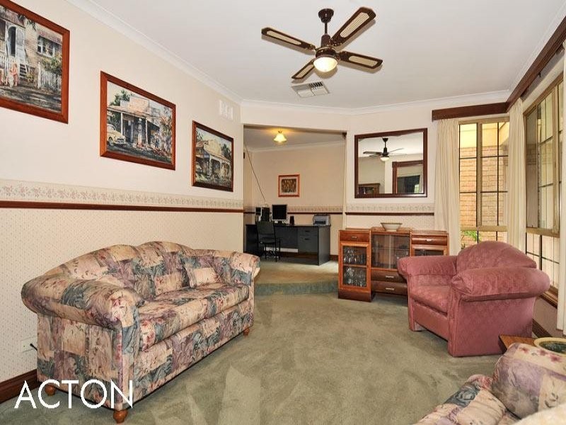 16 Duncan Road, Coodanup WA 6210