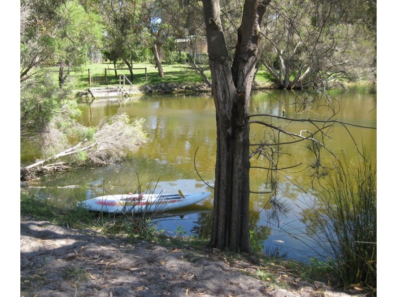 81 Caponi Road, Barragup WA 6209