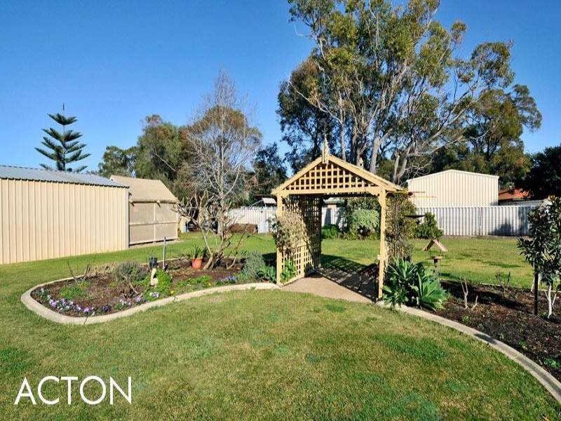 189 Lakes Road, Greenfields WA 6210