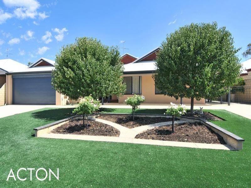 31 Cervantes Drive, Erskine WA 6210