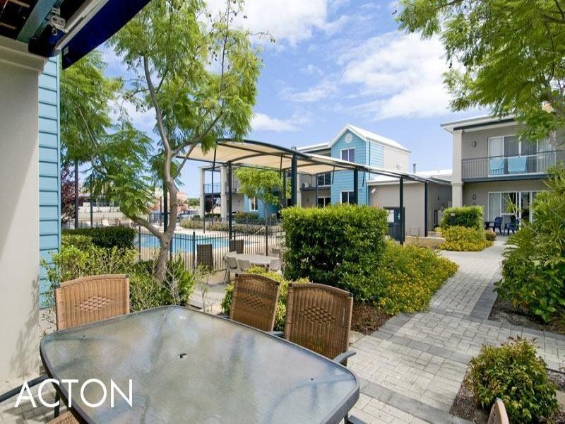 51/20 Apollo Place, Halls Head WA 6210
