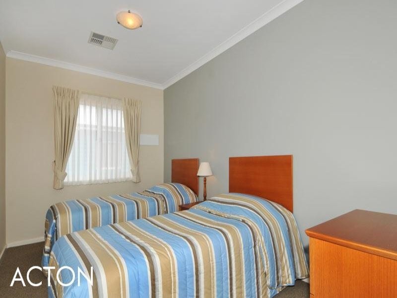 51/20 Apollo Place, Halls Head WA 6210