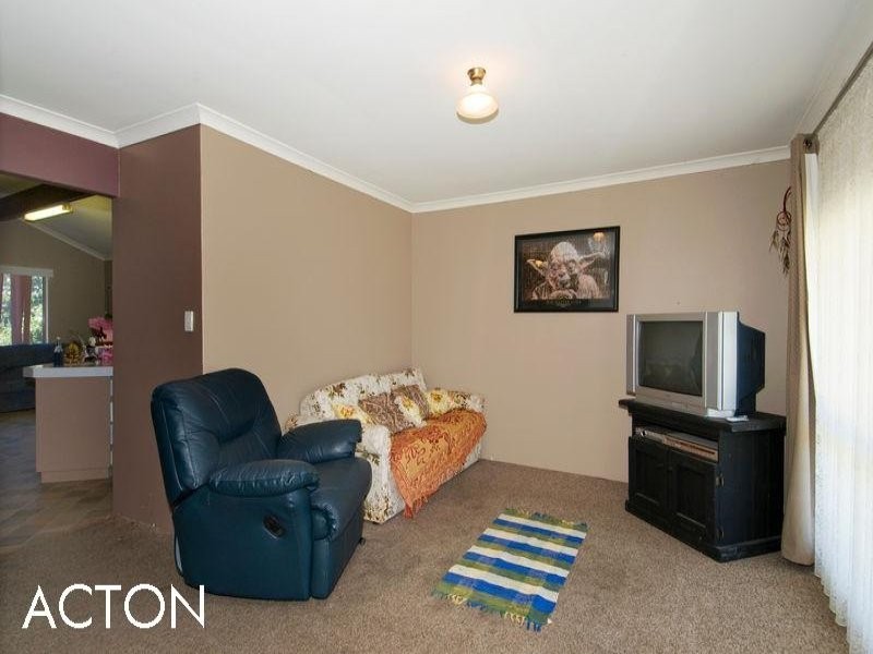 96 Waldron Boulevard, Greenfields WA 6210
