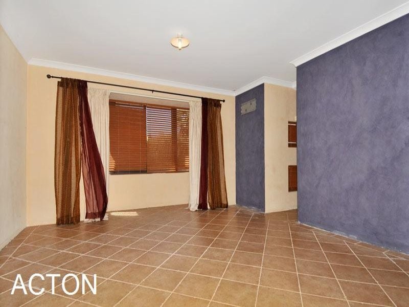 11 Eddy Street, Coodanup WA 6210