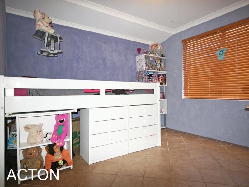 11 Eddy Street, Coodanup WA 6210