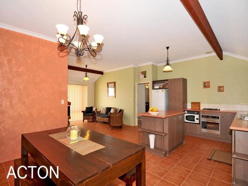 28 Sunset Circle, Pinjarra WA 6208