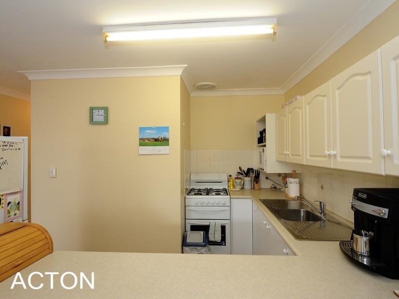 2/7 Hackett Street, Mandurah WA 6210