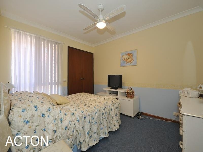 2/7 Hackett Street, Mandurah WA 6210
