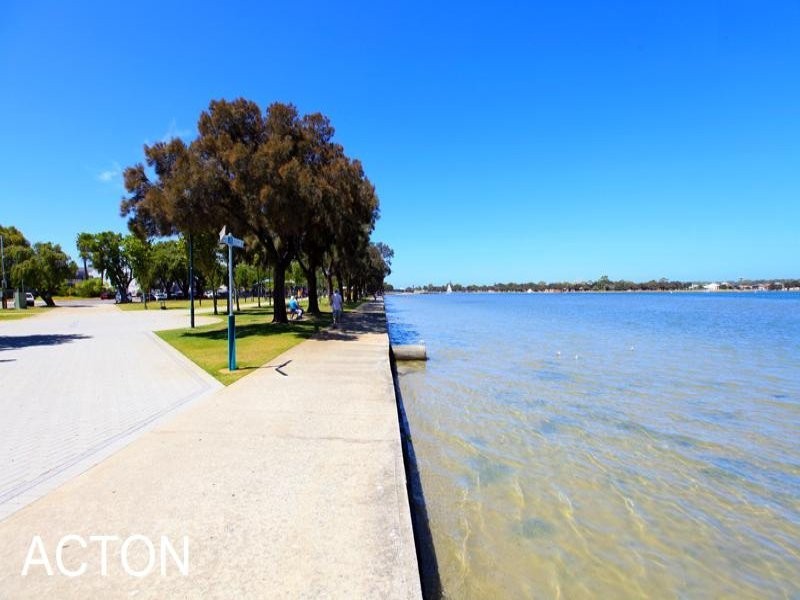 2/7 Hackett Street, Mandurah WA 6210