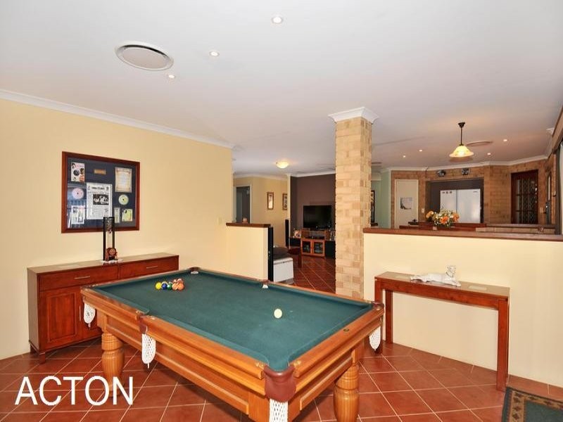 7 Lilac Green, Halls Head WA 6210