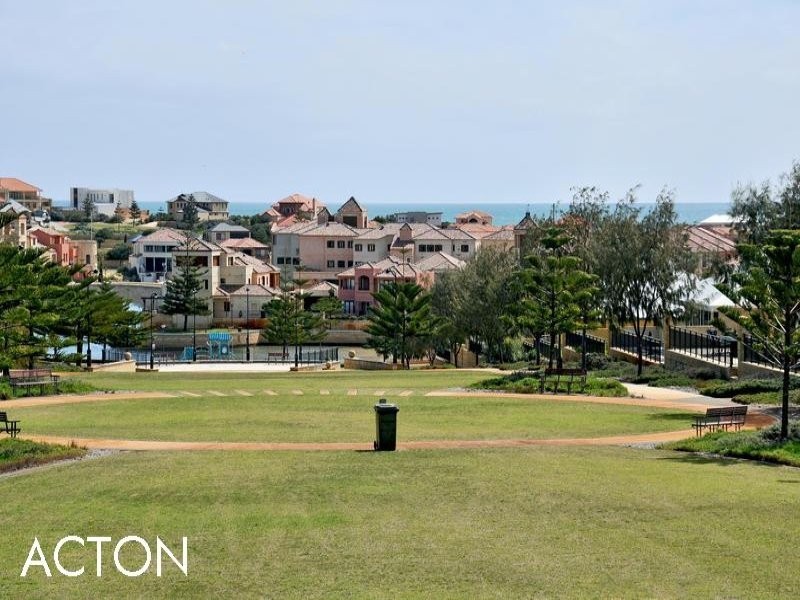13 Ensign Way, Wannanup WA 6210