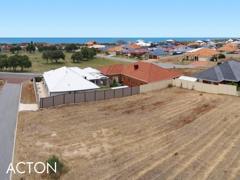 3 Clarinda Rise, Madora Bay WA 6210