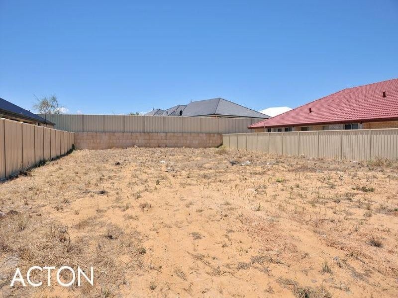 6 Murrin Loop, Lakelands WA 6210