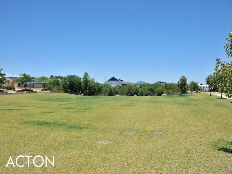 6 Murrin Loop, Lakelands WA 6210