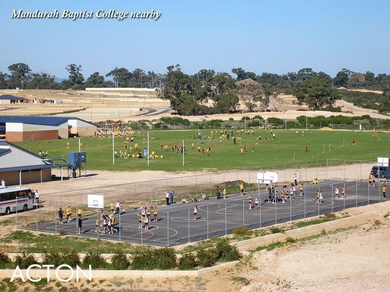 3 Rayner Promenade, Lakelands WA 6180