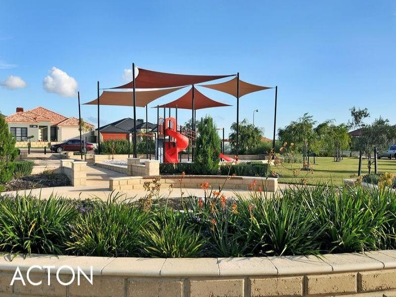 3 Rayner Promenade, Lakelands WA 6180