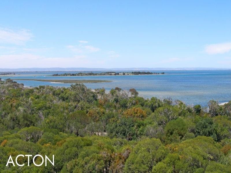 18 Chatsworth Drive, Erskine WA 6210