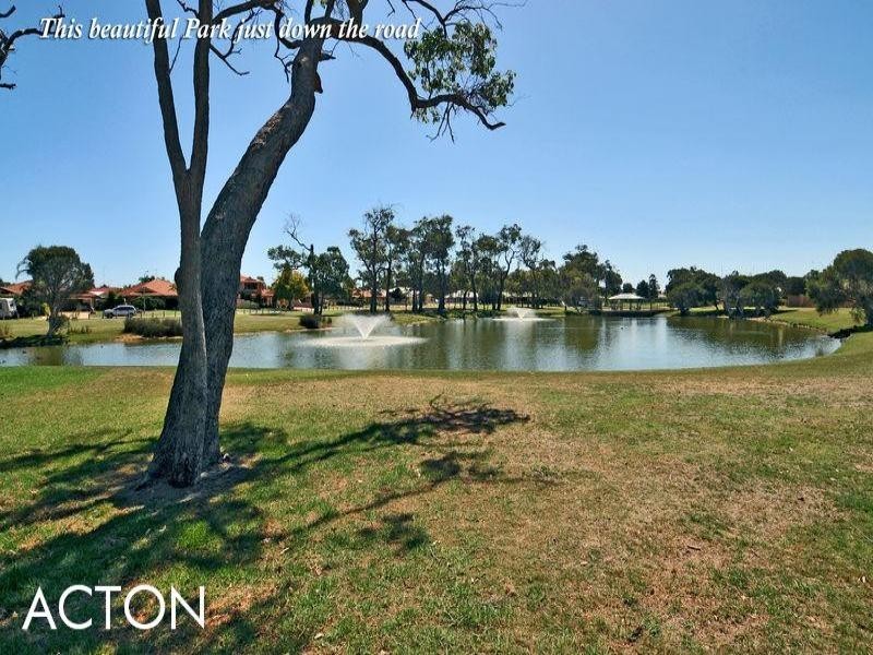 18 Chatsworth Drive, Erskine WA 6210