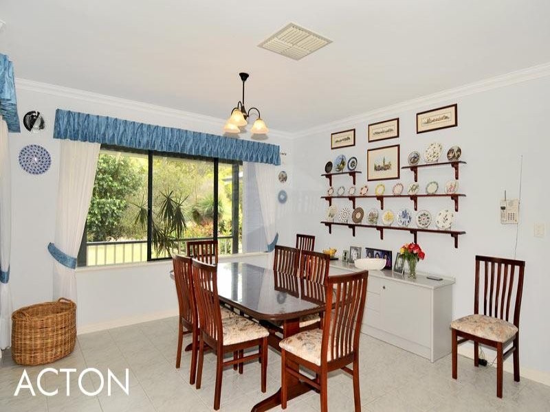 32 Nutbush Avenue, Falcon WA 6210