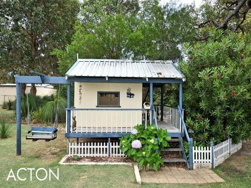 32 Nutbush Avenue, Falcon WA 6210