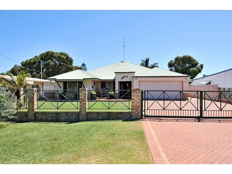 14 Serena Street, Falcon WA 6210