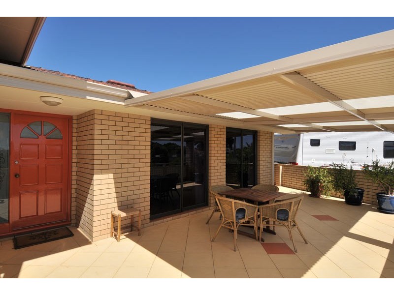 16 Bentley Street, Singleton WA 6175