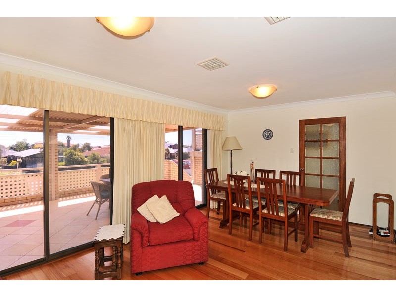 16 Bentley Street, Singleton WA 6175