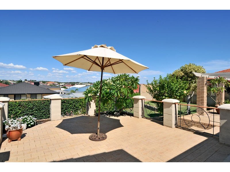 16 Bentley Street, Singleton WA 6175