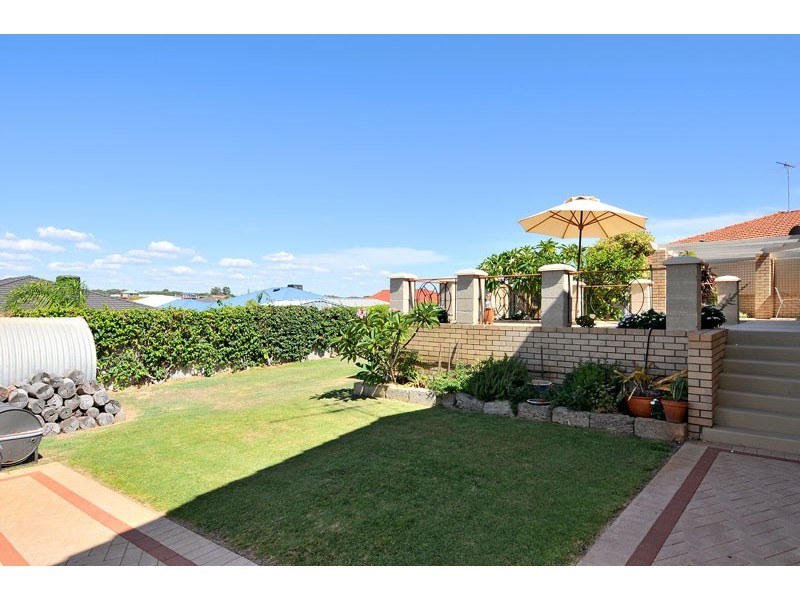 16 Bentley Street, Singleton WA 6175