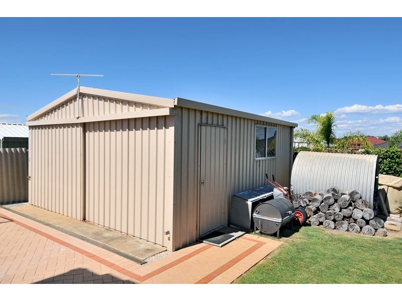 16 Bentley Street, Singleton WA 6175