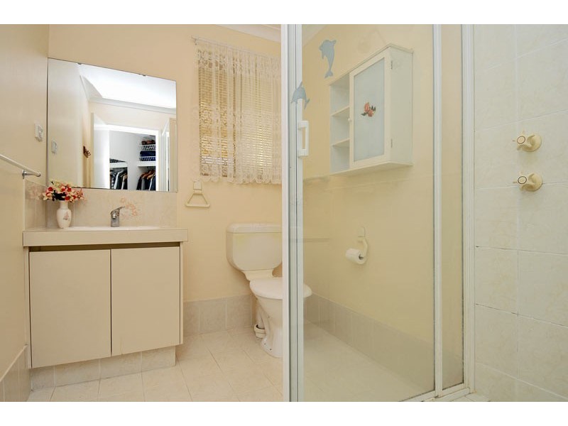 4 Waxberry Close, Halls Head WA 6210