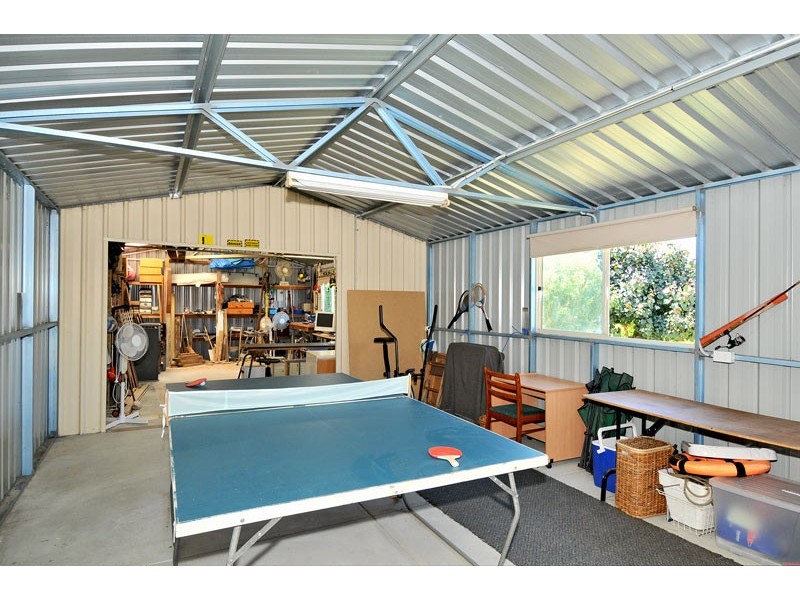 4 Waxberry Close, Halls Head WA 6210