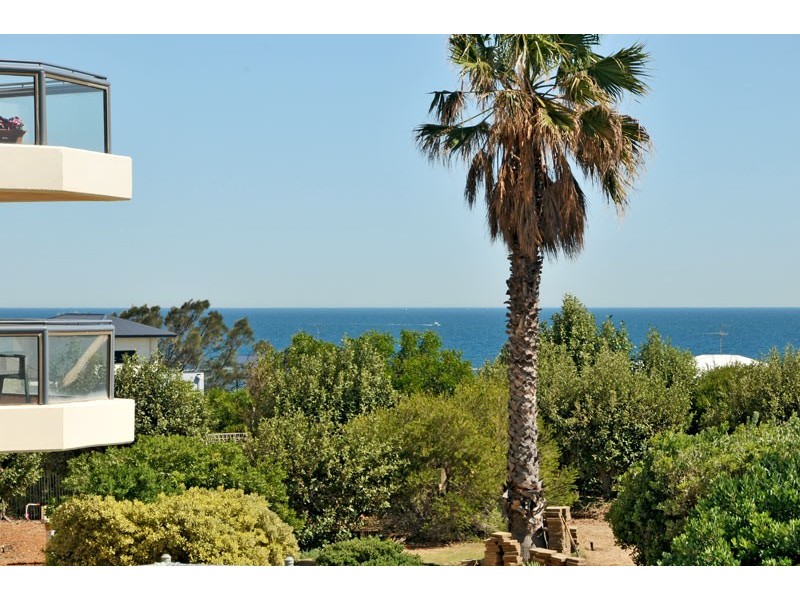 17/6 Valley Road, Halls Head WA 6210