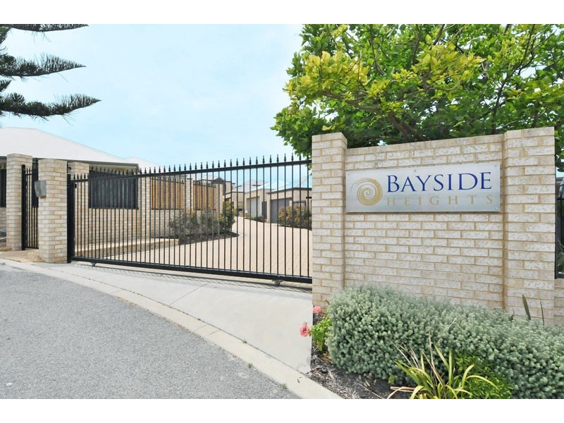 17/6 Valley Road, Halls Head WA 6210