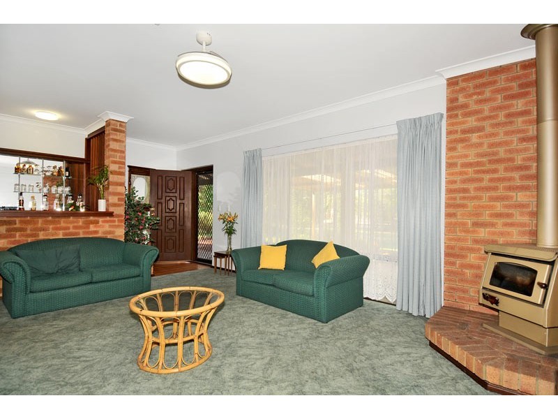 26 Matthie Road, Barragup WA 6209