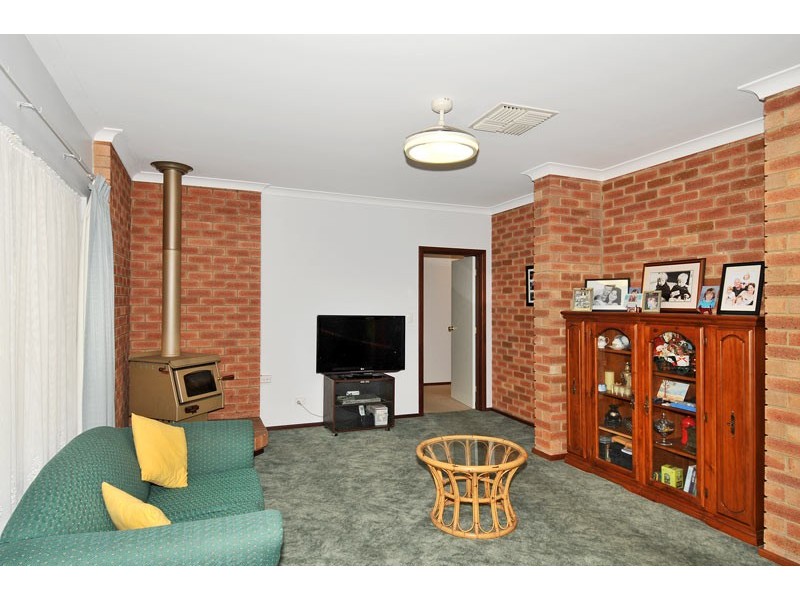 26 Matthie Road, Barragup WA 6209