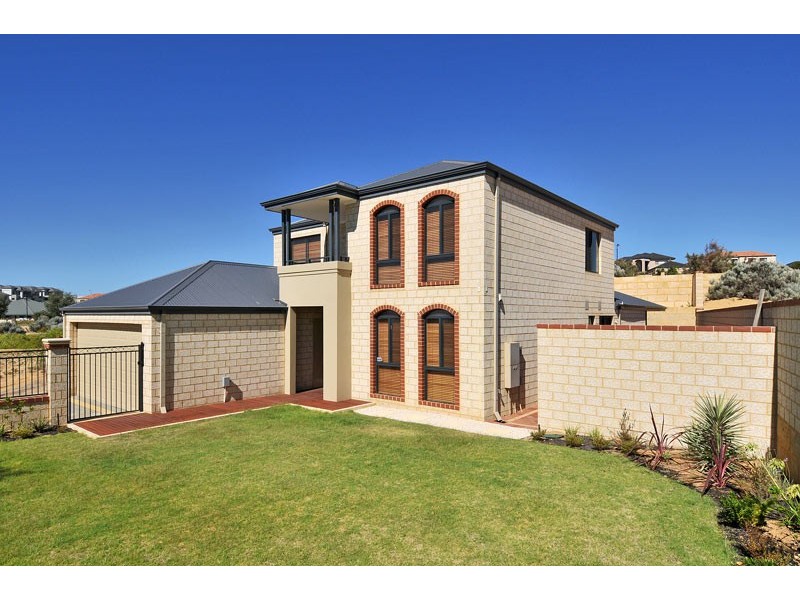 16 Paperbark Way, Wannanup WA 6210