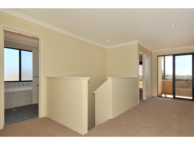 16 Paperbark Way, Wannanup WA 6210