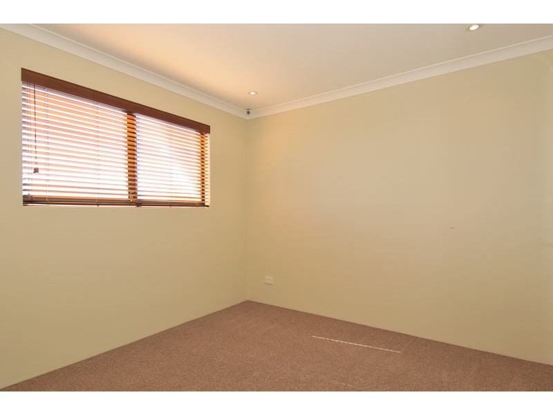 16 Paperbark Way, Wannanup WA 6210