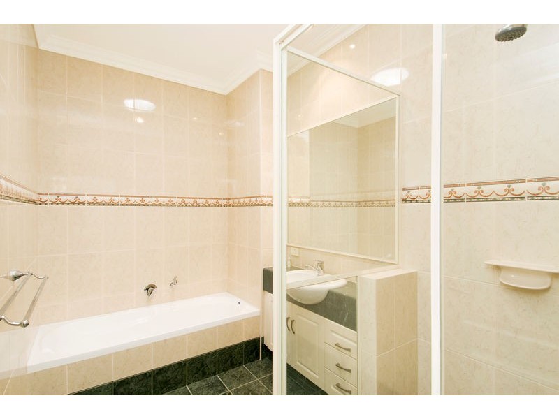 4/21 Pebble Beach Boulevard, Meadow Springs WA 6210