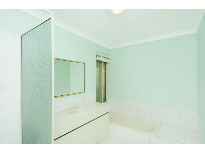 7 Brighton Place, Greenfields WA 6210