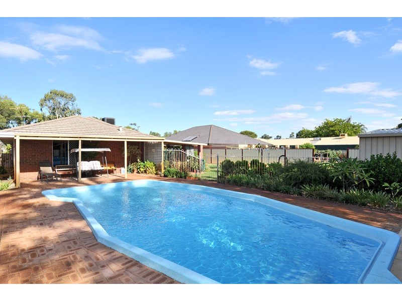 25 Mclarty Road, Pinjarra WA 6208