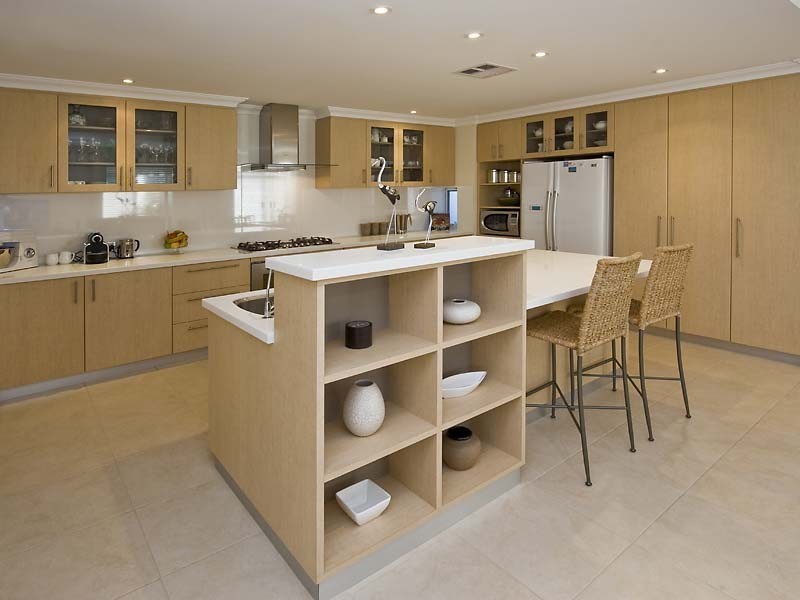 143 Darwin Terrace, Dudley Park WA 6210