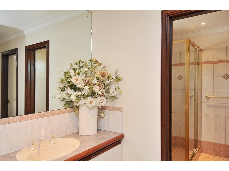 18 Armstrong Street, Halls Head WA 6210