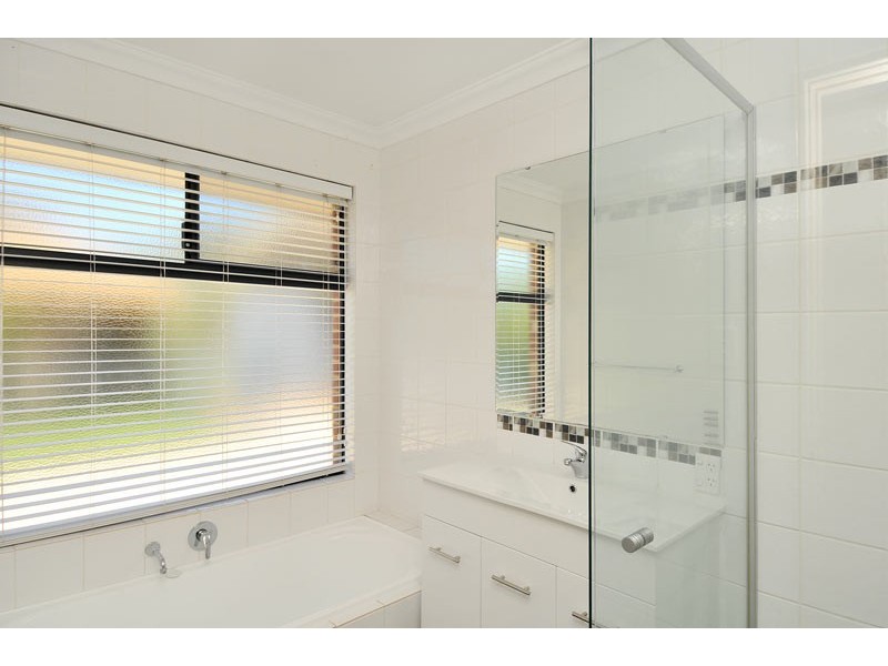 23 Thomasfield Place, Ravenswood WA 6208